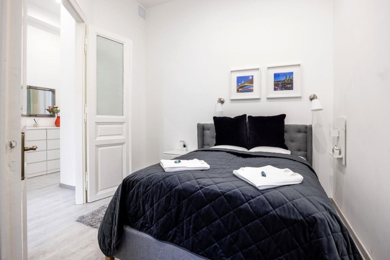 Mystic Dreamy Apartment Будапеща Екстериор снимка