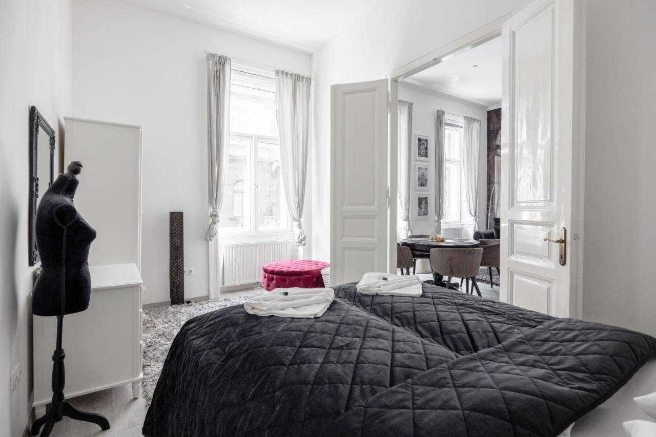 Mystic Dreamy Apartment Будапеща Екстериор снимка